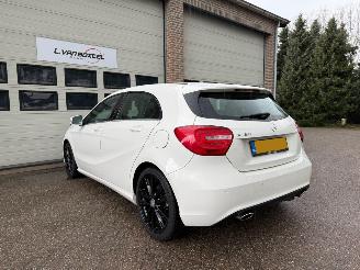 Mercedes A-klasse 180 Prestige Automaat Navi Cruise picture 3