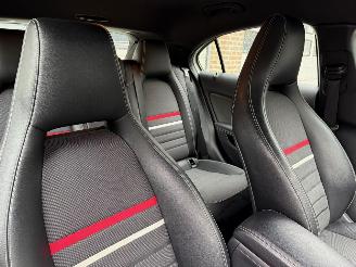 Mercedes A-klasse 180 Prestige Automaat Navi Cruise picture 6