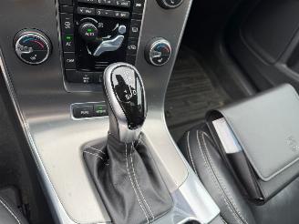 Volvo V-60 2.4 D6 AWD Plug-In Hybrid Summum Automaat Schuifdak NAP ! picture 15