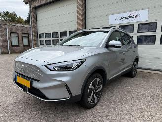 škoda osobní automobily MG ZS EV Long Range Luxury 70 kWh Pano 29719 Km NAP ! 2023/12