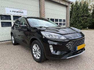 damaged passenger cars Ford Kuga 2.5 PHEV Titanium Navi Clima Cruise 62215 Km NAP ! 2022/9
