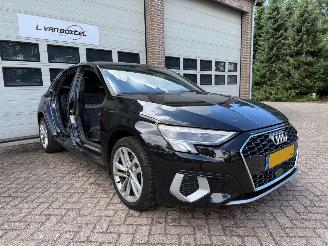 Audi A3 30 TFSI Attitude Automaat Navi Clima 67283 Km NAP ! picture 2