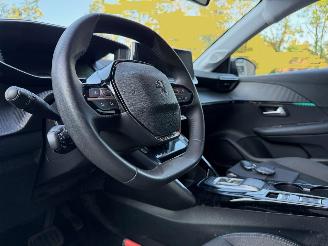 Peugeot e-208 EV Allure Pack 50 kWh Navi Clima NAP ! picture 9