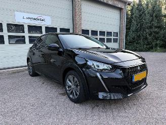 Voiture accidenté Peugeot e-208 EV Allure 50 kWh Navi Clima 54806 Km NAP ! 2022/6