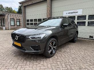 Coche accidentado Volvo Xc-60 2.0 T8 AWD Inscription Automaat Pano Leder 2019/10