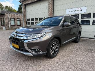 Avarii autoturisme Mitsubishi Outlander 2.0 Business Edition Automaat Navi Clima 2016/6