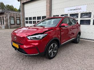 MG ZS EV Long Range Luxury 70 kWh Pano Navi Clima 65772 Km NAP ! picture 2