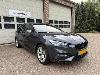 Unfallwagen Seat Leon 1.0 eTSI FR Intense Automaat Navi Clima NAP ! 2023/8