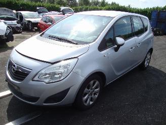 Uttjänta bilar auto Opel Meriva  2012/1
