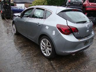 Opel Astra  picture 3