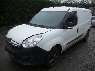 Salvage car Opel Combo  2019/1