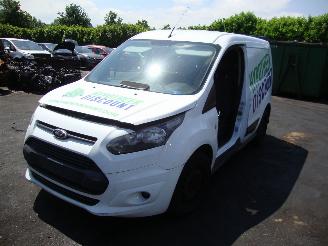 Salvage car Ford Transit Connect  2015/1