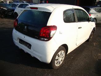 Peugeot 108  picture 4