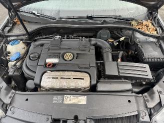 Volkswagen Golf  picture 9