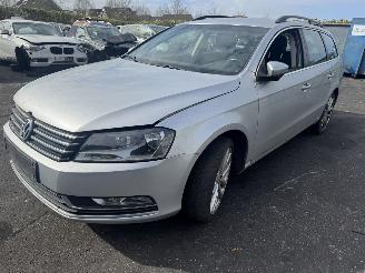 Vrakbiler auto Volkswagen Passat  2011/1