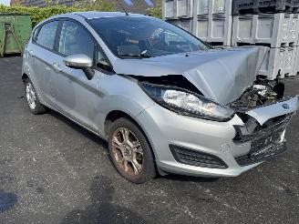 Ford Fiesta  picture 7