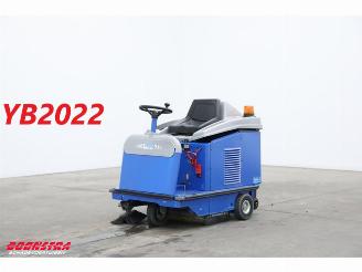 krockskadad bil machine Case  95 BJ 2022 33Hrs! Kehrmaschine / Veegmachine 2022/1