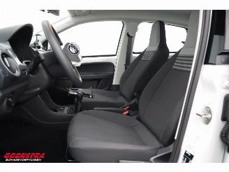 Volkswagen Up 1.0 5-DRS Airco 13.770 km! picture 17