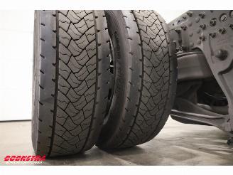 Volvo FM 420 Full Air Autotransport Chassis picture 17