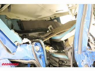 Volvo FM 420 Full Air Autotransport Chassis picture 9