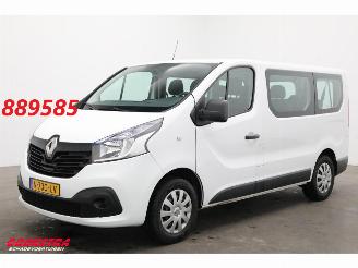 skadebil bedrijf Renault Trafic Passenger 1.6 dCi Expression 9-Pers. Airco 2018/5