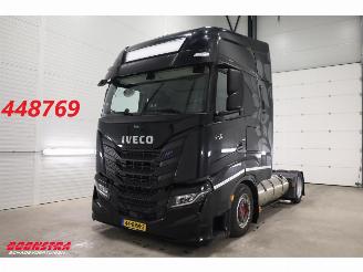 skadebil vrachtwagen Iveco S-way 460 LNG LED ACC Frigoblock Standairco 2021/5