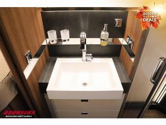 Carthago  Chic S-Plus 61 XL 3.0 207 PK Aut. Level Lucht ACC Solar Garage 7.839 km! picture 22