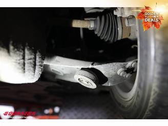 Ford Focus 1.0 EcoB. Hybrid ST-Line Cruise SHZ PDC Stuurverwarming LED picture 14