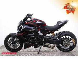 Ducati Diavel V4 LED Quickshift WheelieContr. 1.794 km! picture 5