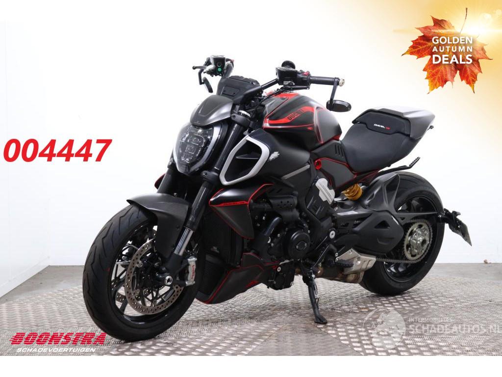 Ducati Diavel V4 LED Quickshift WheelieContr. 1.794 km!