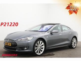Auto incidentate Tesla Model S P85+ Pano Leder Camera SHZ 2013/11