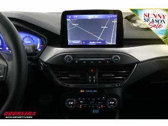 Ford Focus 1.0 EcoBoost Aut. Titanium Navi Clima Cruise LRHZ Camera AHK picture 21