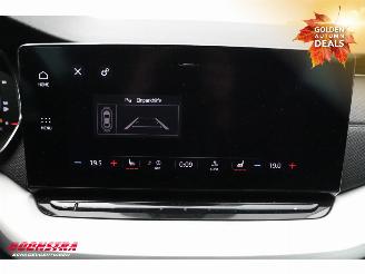 Skoda Octavia Combi 2.0 TDI DSG LED ACC HUD Memory Virtual SHZ picture 29