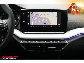 Skoda Octavia Combi 2.0 TDI DSG LED ACC HUD Memory Virtual SHZ picture 17