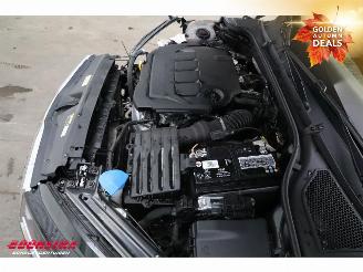 Skoda Octavia Combi 2.0 TDI DSG LED ACC HUD Memory Virtual SHZ picture 12