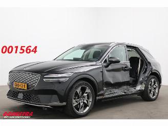 Damaged car Genesis GV70 EV 245 PK AWD HUD Pano 360° Memory Massage Lexicon 2022/9