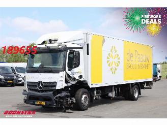 skadebil vrachtwagen Mercedes Antos 2124 Koffer 8.60 Meter!! LBW Euro 6 2017/11