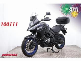 Vaurioauto  motor cycles Suzuki DL 650 V-Strom ABS Topkoffer 23.650 km! 2021/7