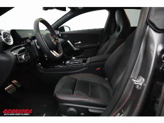 Mercedes Cla-klasse 180 Shooting Brake Star Edition 7G-Tronic AMG LED ACC Camera SHZ 6.727 km! picture 17