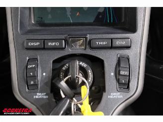 Honda GL 1800 Gold Wing Navi Radio Cruise SHZ Heizgriffe 54.718 km! picture 20