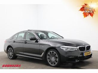 BMW 5-serie 540i xDrive M-Sport Schuifdak HUD ACC Memory H/K Camera picture 2