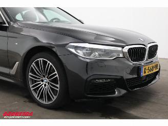BMW 5-serie 540i xDrive M-Sport Schuifdak HUD ACC Memory H/K Camera picture 6