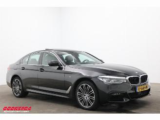 BMW 5-serie 540i xDrive M-Sport Schuifdak HUD ACC Memory H/K Camera picture 2