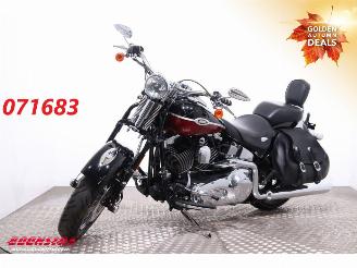 Vaurioauto  motor cycles Harley-Davidson  FLSTS Softail Springer Vance & Hines 2005/1