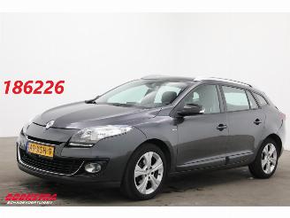 Coche accidentado Renault Mégane 1.2 TCe Bose Navi Clima Cruise PDC 148.996 km! 2012/7