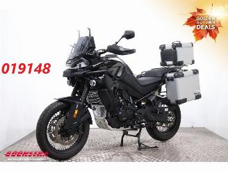 Vaurioauto  motor cycles CFMoto  800 MT Explorer LED Navi Cruise SHZ Heizgriffe 6.262 km! 2024/10