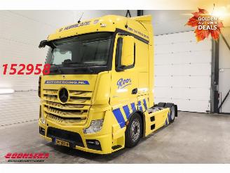 krockskadad bil vrachtwagen Mercedes Actros 1945 Full Air ACC Retarder 2017/3