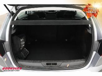 Peugeot 308 1.2 PureTech Active Navi Clima Cruise PDC AHK 151.469 km!. picture 22