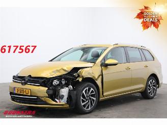 uszkodzony samochody osobowe Volkswagen Golf 1.0 TSI DSG Comfortline LED ACC Clima LRHZ 2018/7