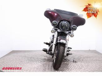 Harley-Davidson  FLHTC Electra Glide picture 6